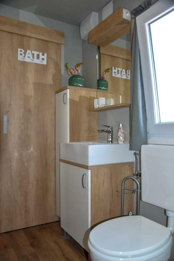 Mobile Home Laura Tisno Exterior foto